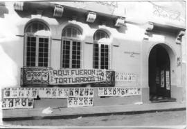 Intervención "Aquí fueron torturados los 119"