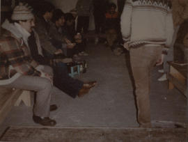 Fotografía de presos políticos en el patio de la Cárcel Pública