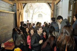 Personas ingresando a Londres 38 durante el Día del Patrimonio 2015
