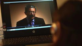 Proyección de entrevista a Mario Aguilera, detenido en Londres 38 durante 1974
