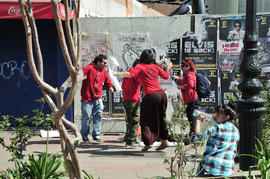 Integrantes de la Brigada de propaganda "40 años de luchas y resistencia"