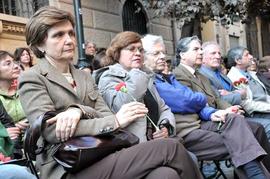 Familiares de Detenidos Desaparecidos en inauguración de Memorial de Londres 38