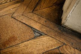 Piso con parte faltante en inmueble ubicado en Londres 38